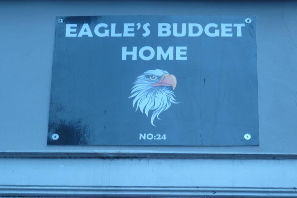 Eagles Budget Home อิสตันบูล ภายนอก รูปภาพ